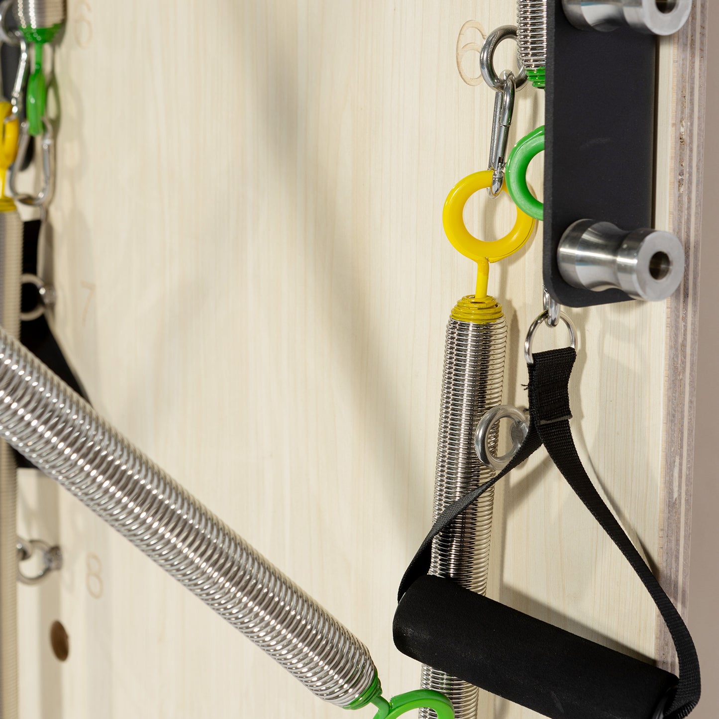 Pilates Springboard, Wall Mounted Pilates Reformer Machine